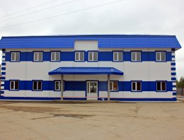 2ух. этажное офисное здание (АБК) из сэндвич-панелей, построенная компанией Альянс - 2ух. этажное офисное здание (АБК), Республика Коми, г. Усинск, ул. Транспортная, д.15  - площадь 550 кв.м.  